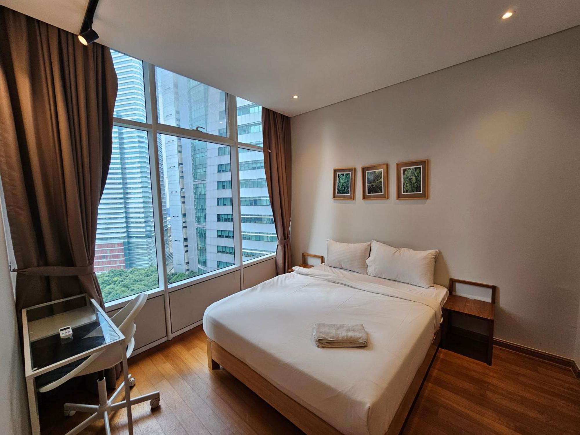 Sky Suites Klcc By Staylar Kuala Lumpur Esterno foto